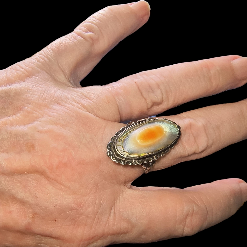Vintage Abalone MOP Shell Blister Pearl Elongated Ring - Picture 6 of 10